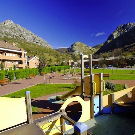 El Angliru 3 Apartman Santa Eulalia de Morcin Kültér fotó
